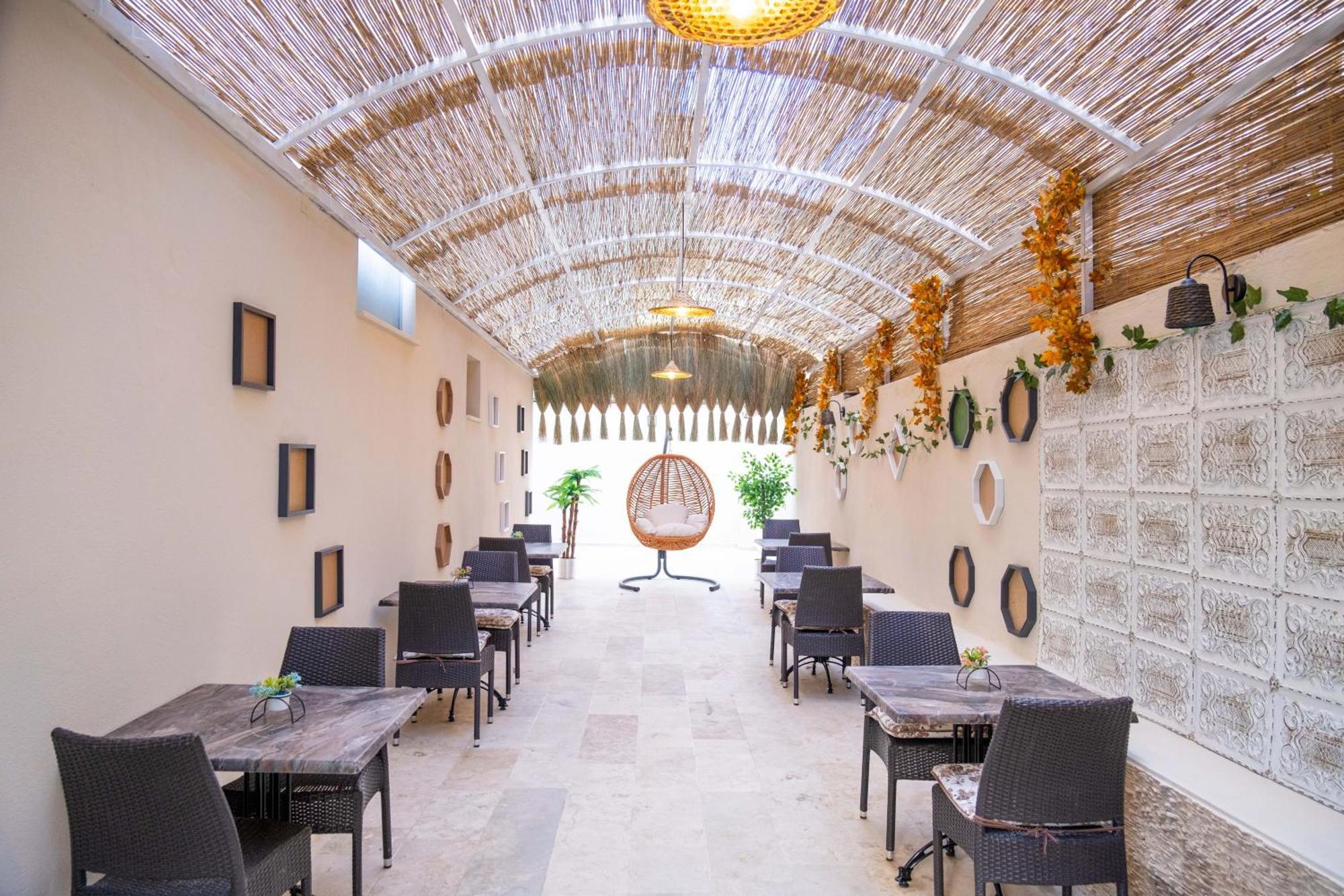 Ikarushotel Aydin Exteriér fotografie
